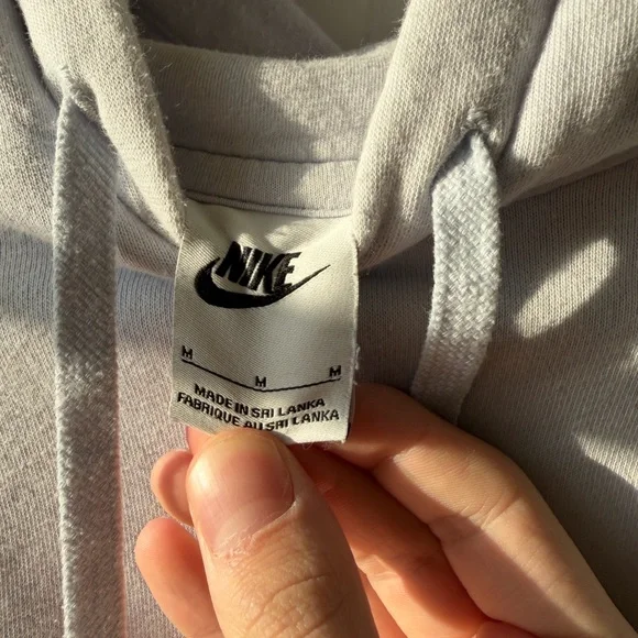 Nike Men’s Club Fleece-Light Blue Hoodie - Picture 3 of 4